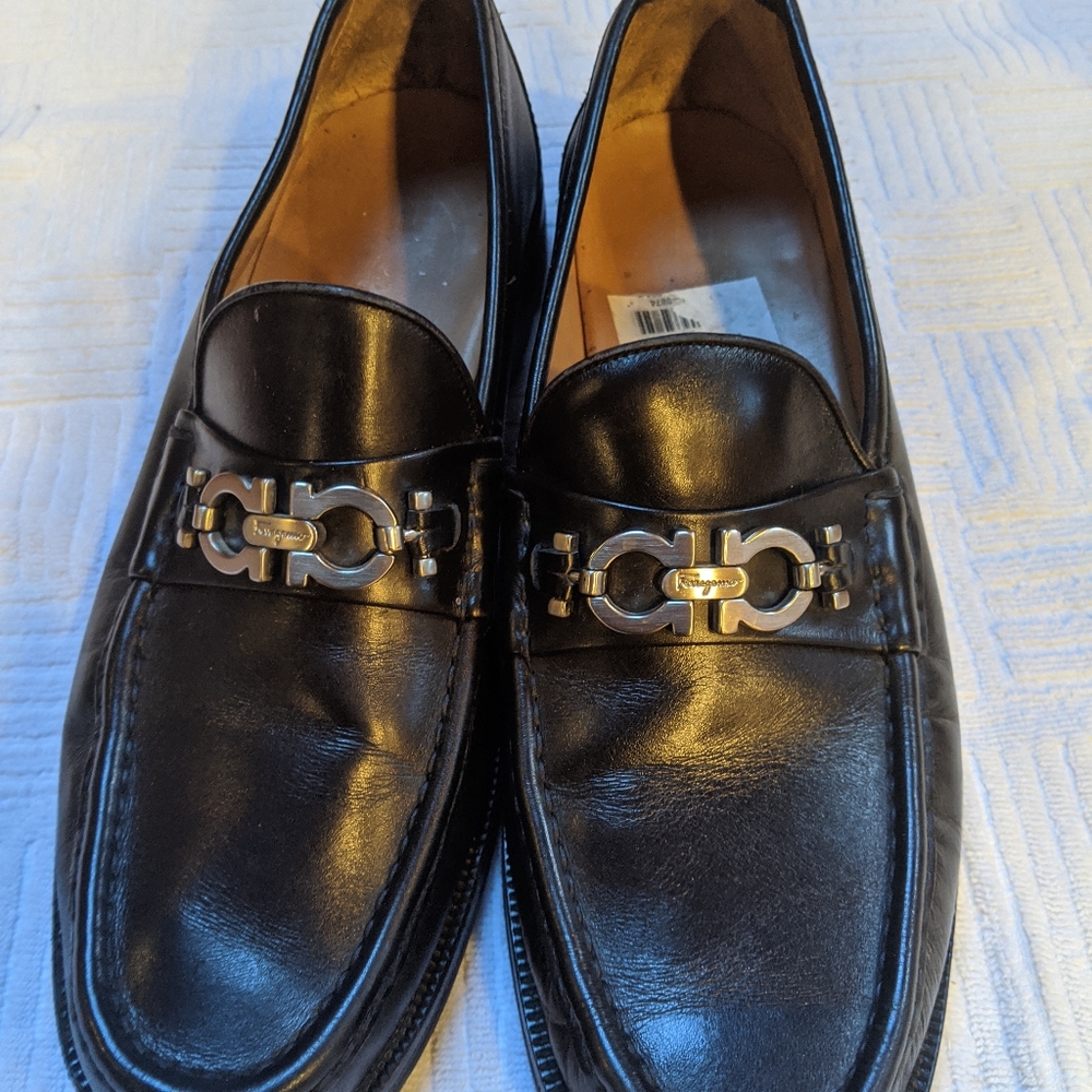 Ferragamo black size 9